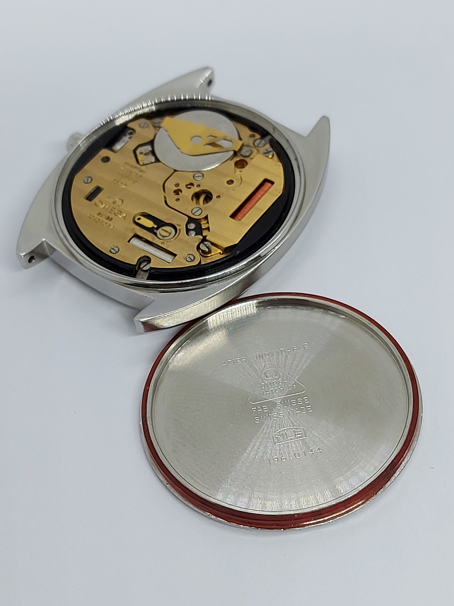 Vintage 1980 Omega De Ville Quartz 1337 Omega 196.0144 Swiss Made Men's Watch