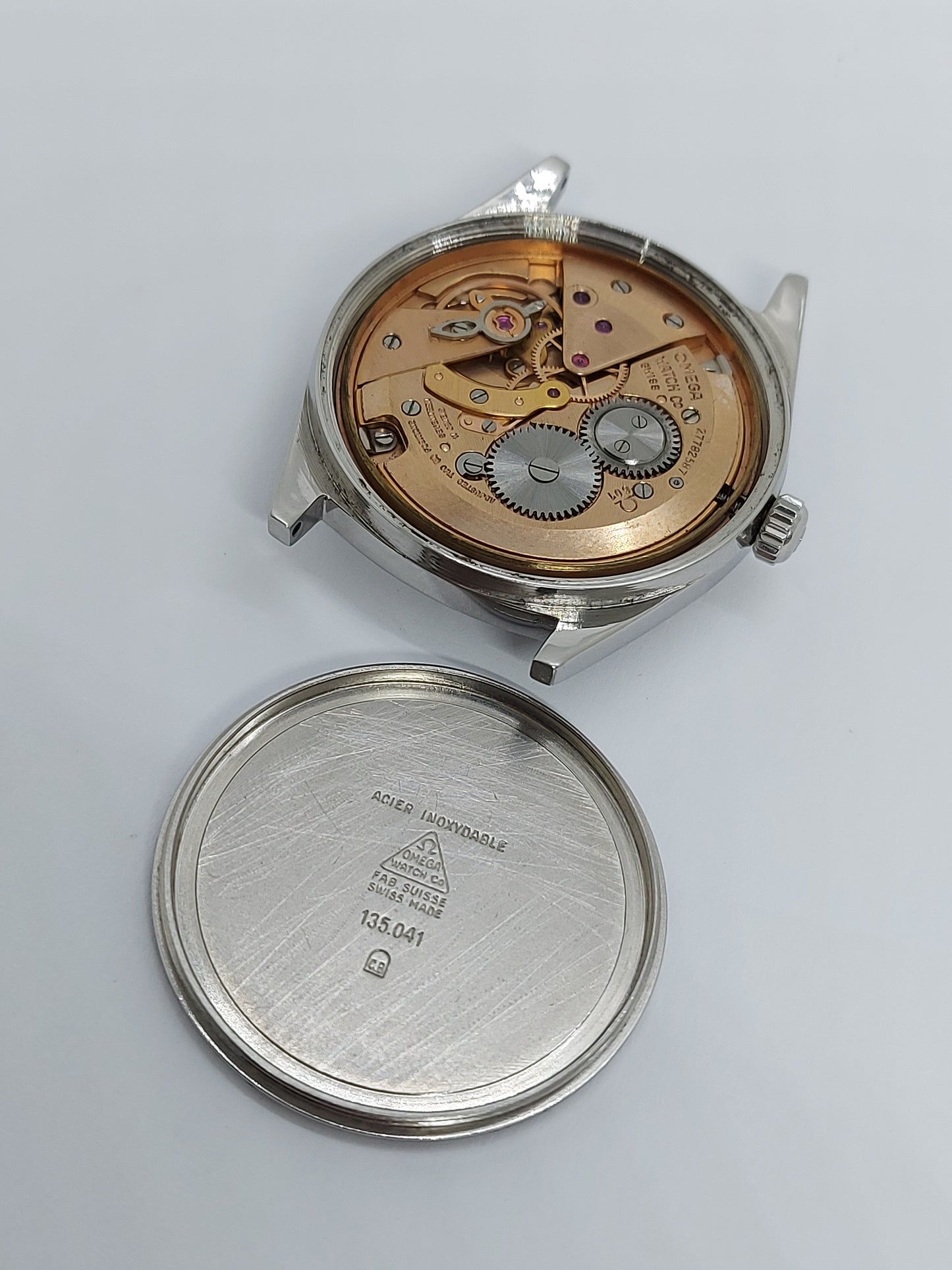 Vintage 1968 Omega Geneve Manual 601 Ref. 135.041 Men's Watch Swiss Made.