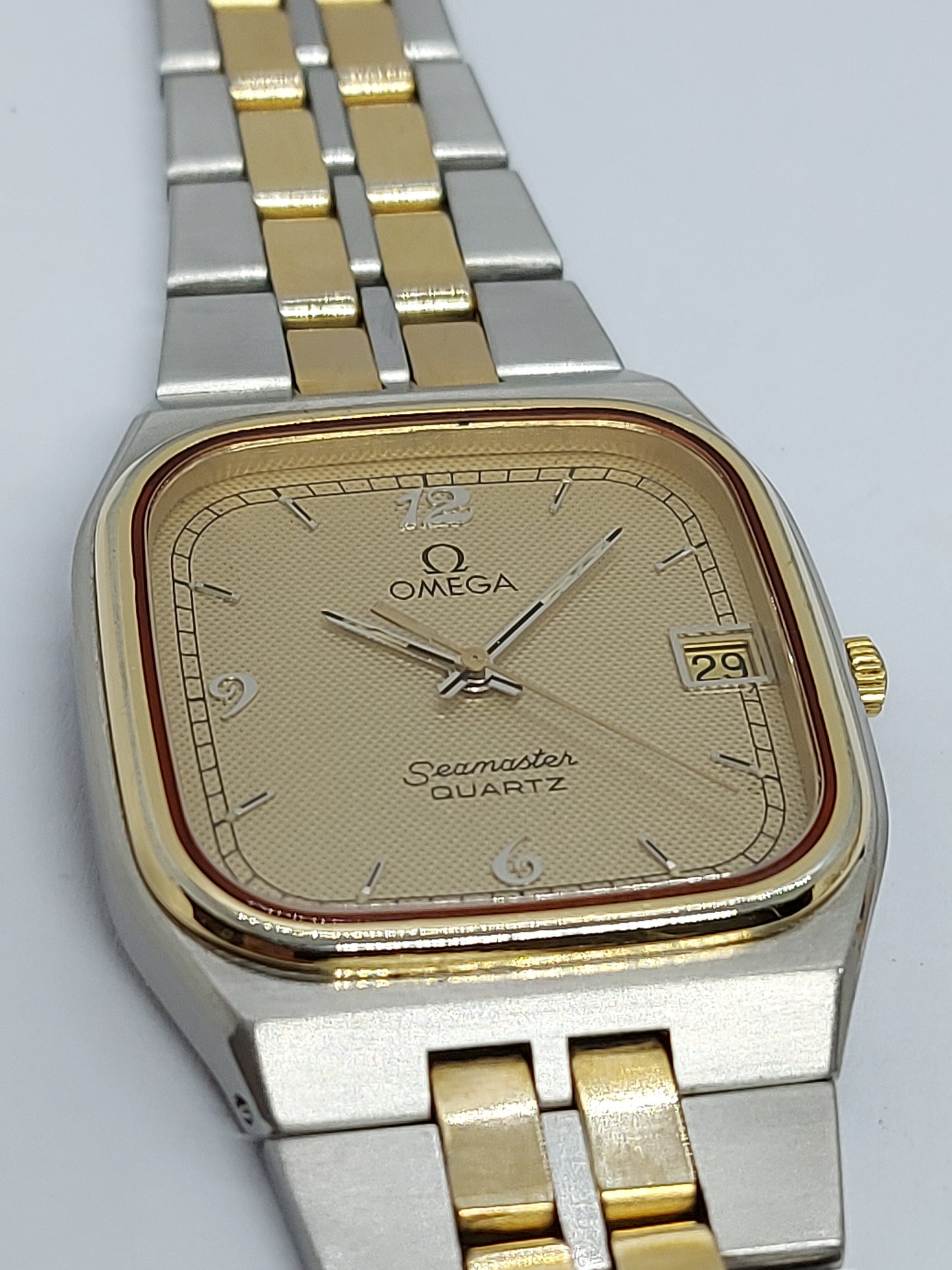 Vintage 1983 Omega Seamaster Quartz 1332 Men's Watch Omega 196.0196 Swiss Made