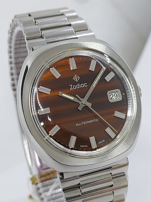 NOS Vintage 1970 Zodiac Tiger Eye Automatic Men's Watch Swiss Made.