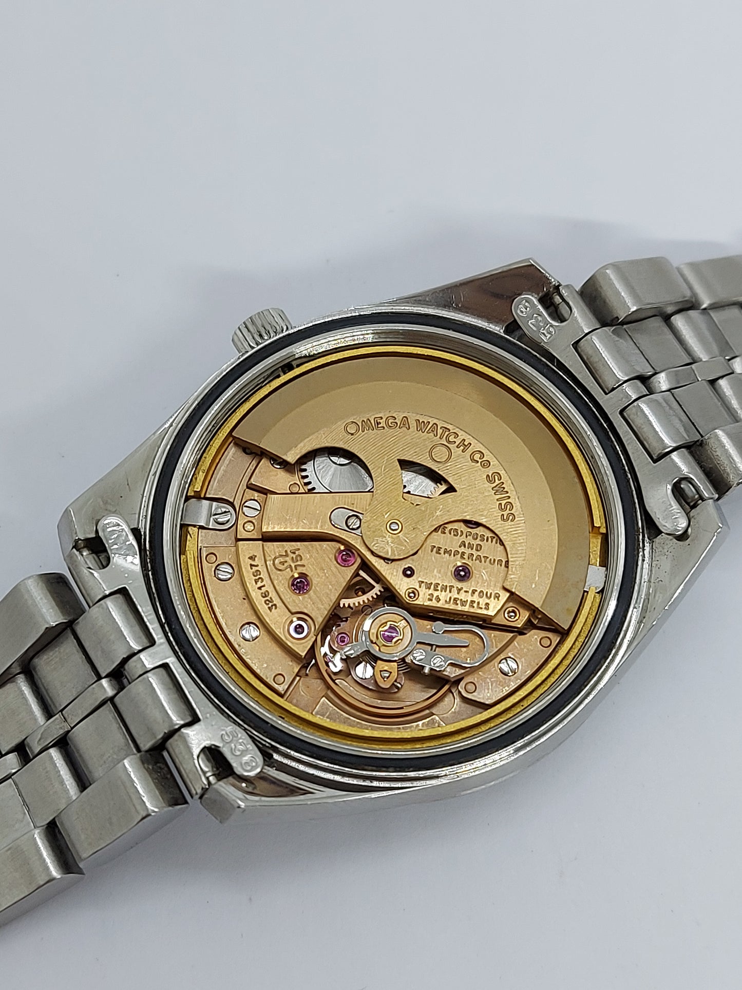 Vintage 1969 Omega Seamaster Chronometer Automatic 751 Ref 166.032 Men's Watch Swiss Made.