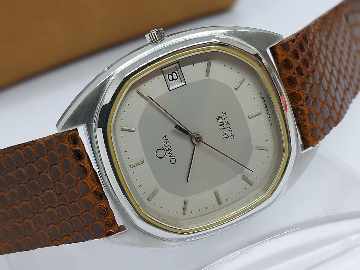 Vintage 1980 Omega De Ville Quartz 1337 Omega 196.0144 Swiss Made Men's Watch
