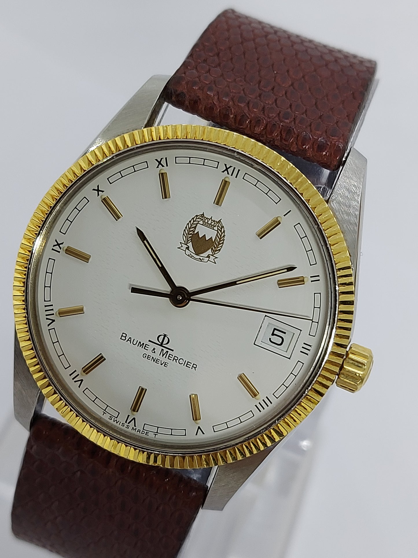 Vintage 1990 Baume & Mercier Bahrain Defence Force (Ref. 4195) Men’s Watch.