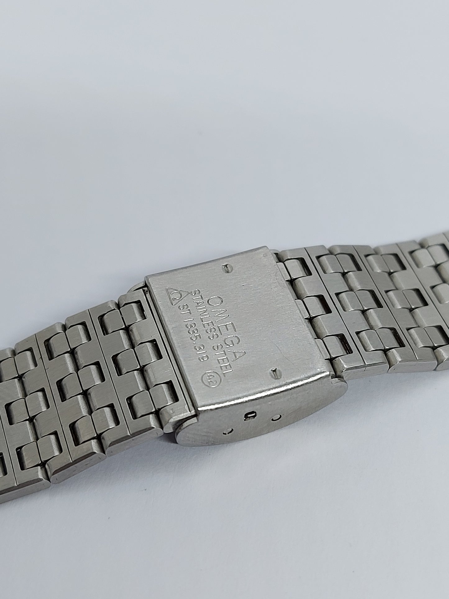 Vintage 1978 Omega DeVille 196.0159 Quartz 1332 Men's Watch Swiss.