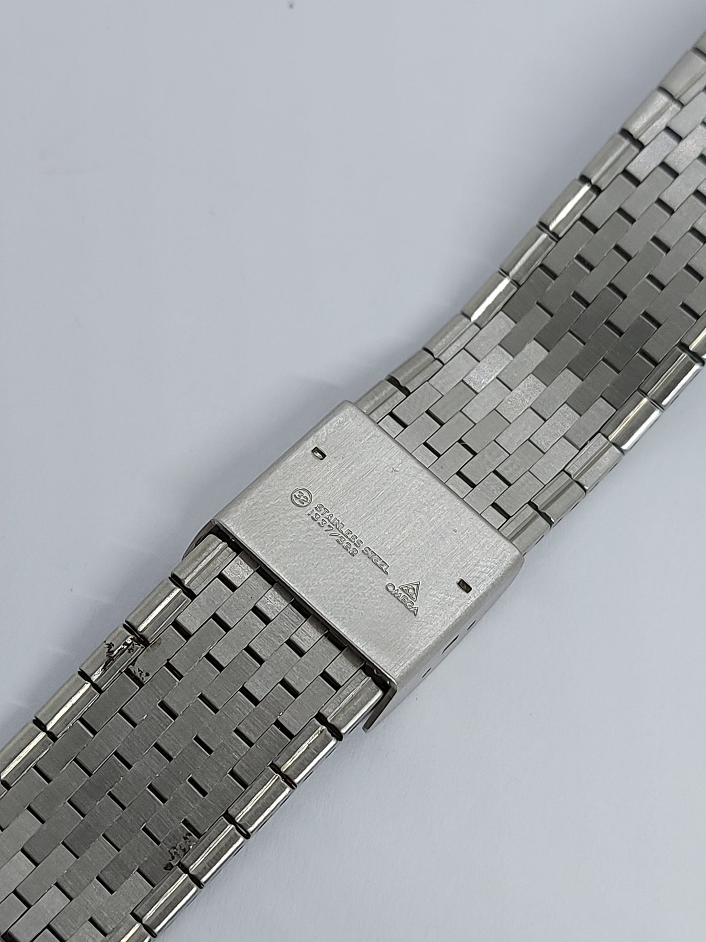 Vintage 1980 Omega DeVille Quartz 1332 Men's Watch Men's Watch Swiss Made.