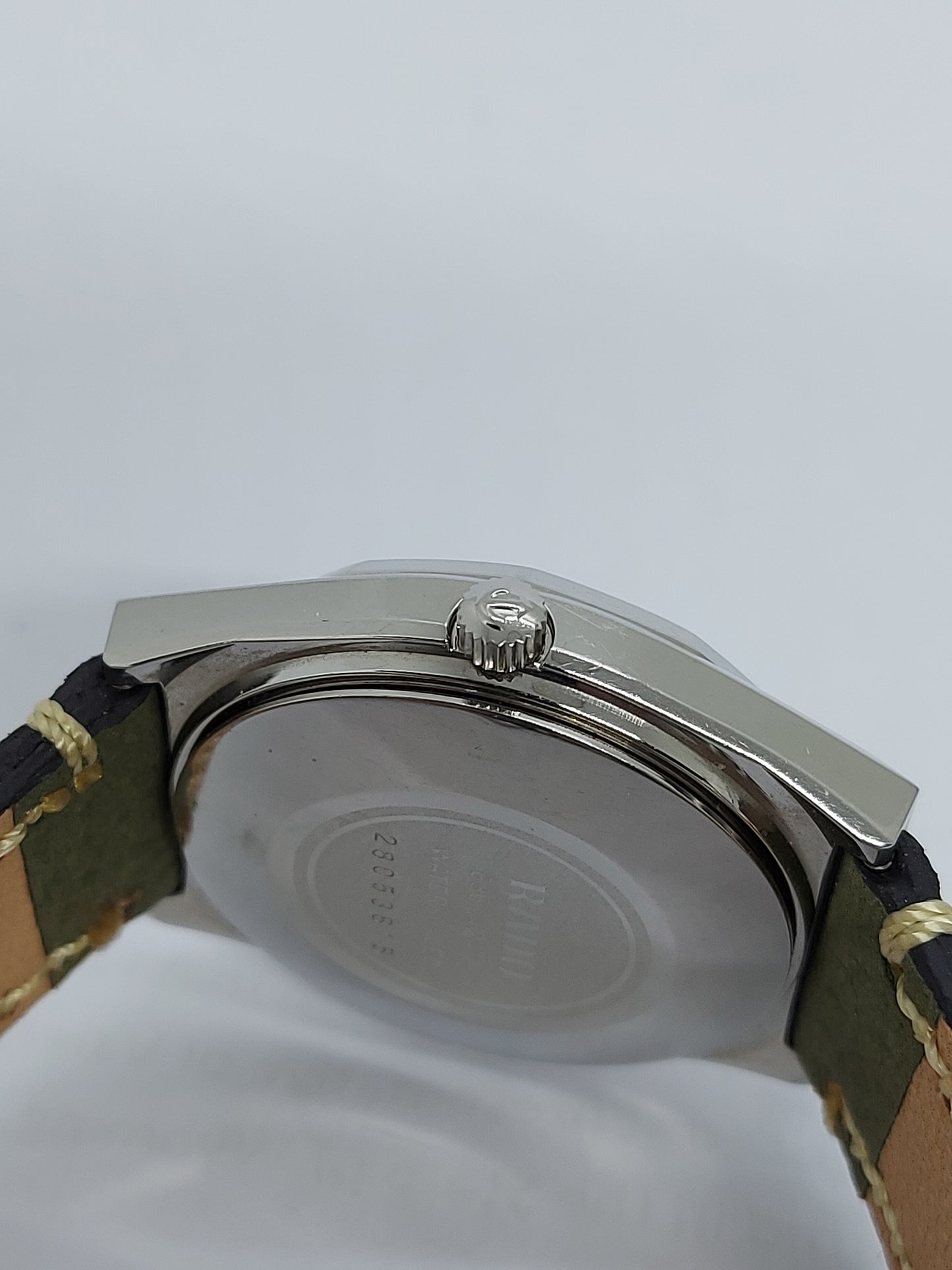 Vintage 1970 Rado Voyager Automatic Men’s Watch Swiss Made.