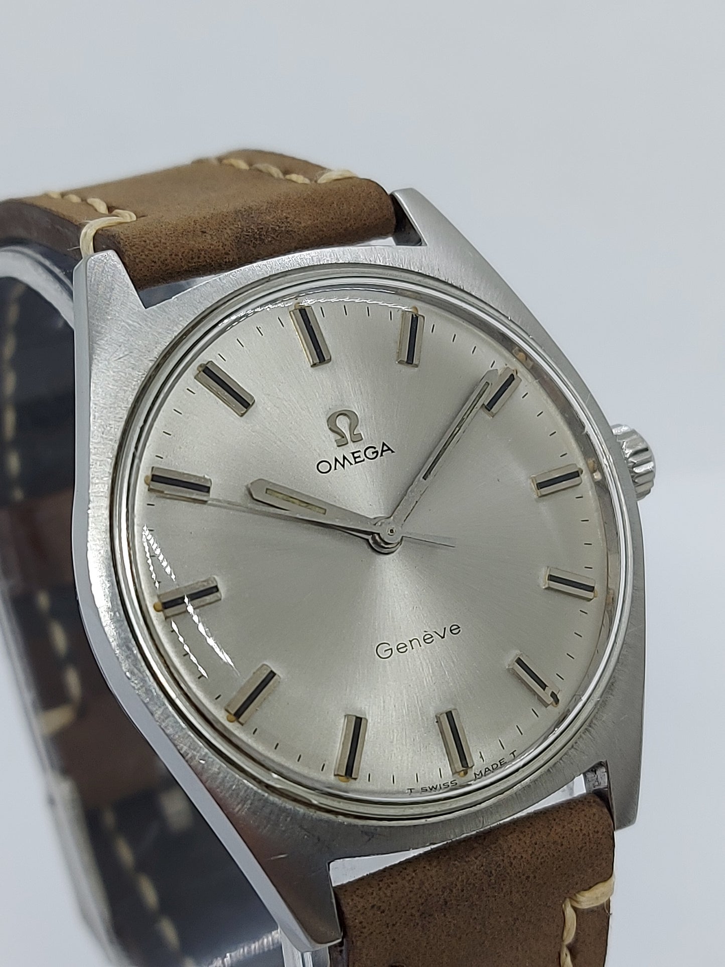 Vintage 1968 Omega Geneve Manual 601 Ref. 135.041 Men's Watch Swiss Made.