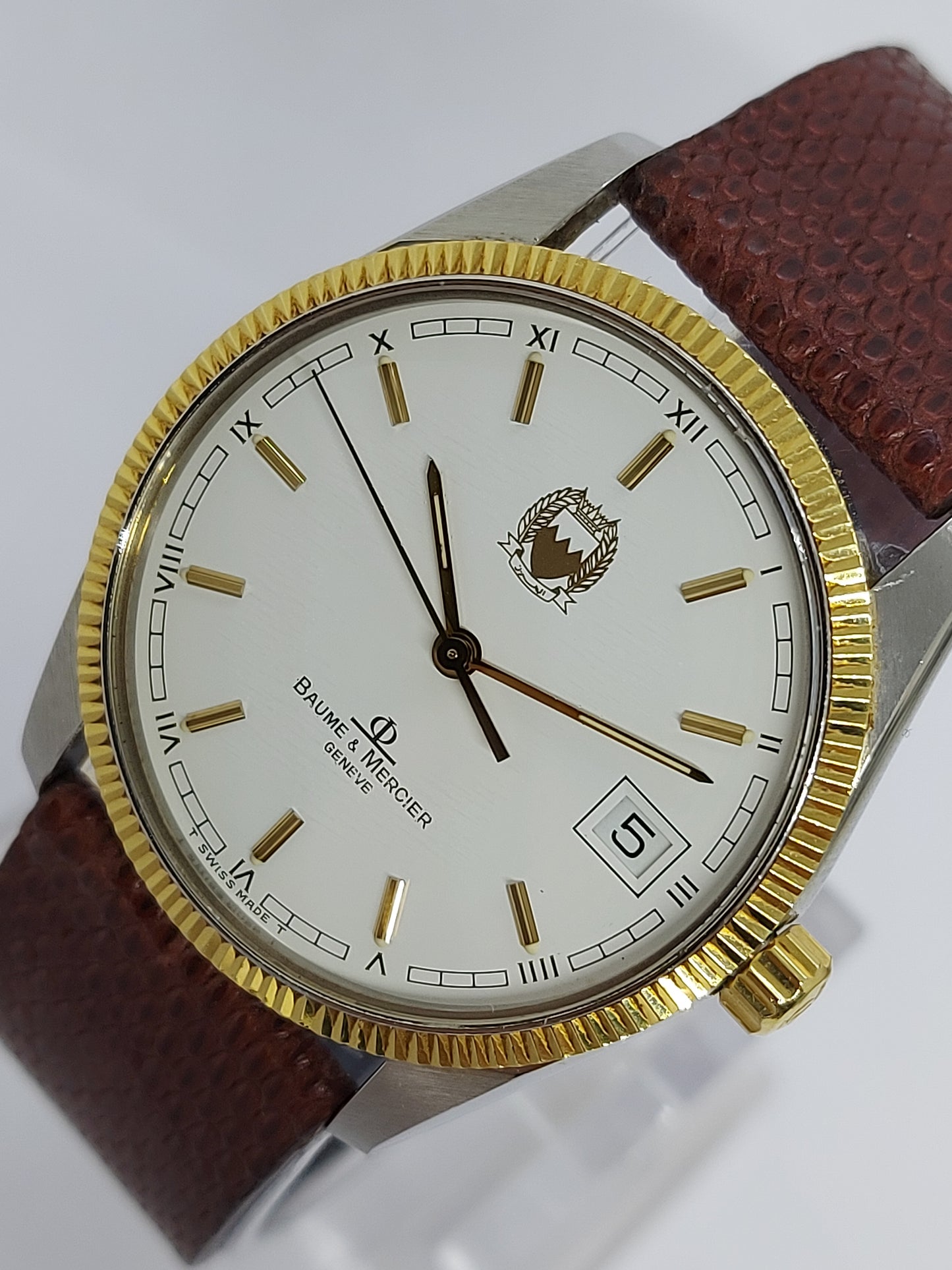 Vintage 1990 Baume & Mercier Bahrain Defence Force (Ref. 4195) Men’s Watch.