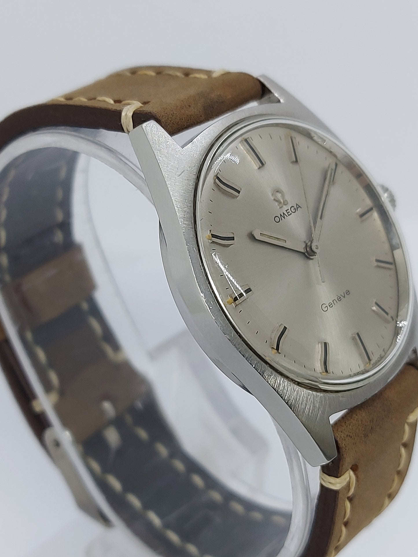 Vintage 1968 Omega Geneve Manual 601 Ref. 135.041 Men's Watch Swiss Made.