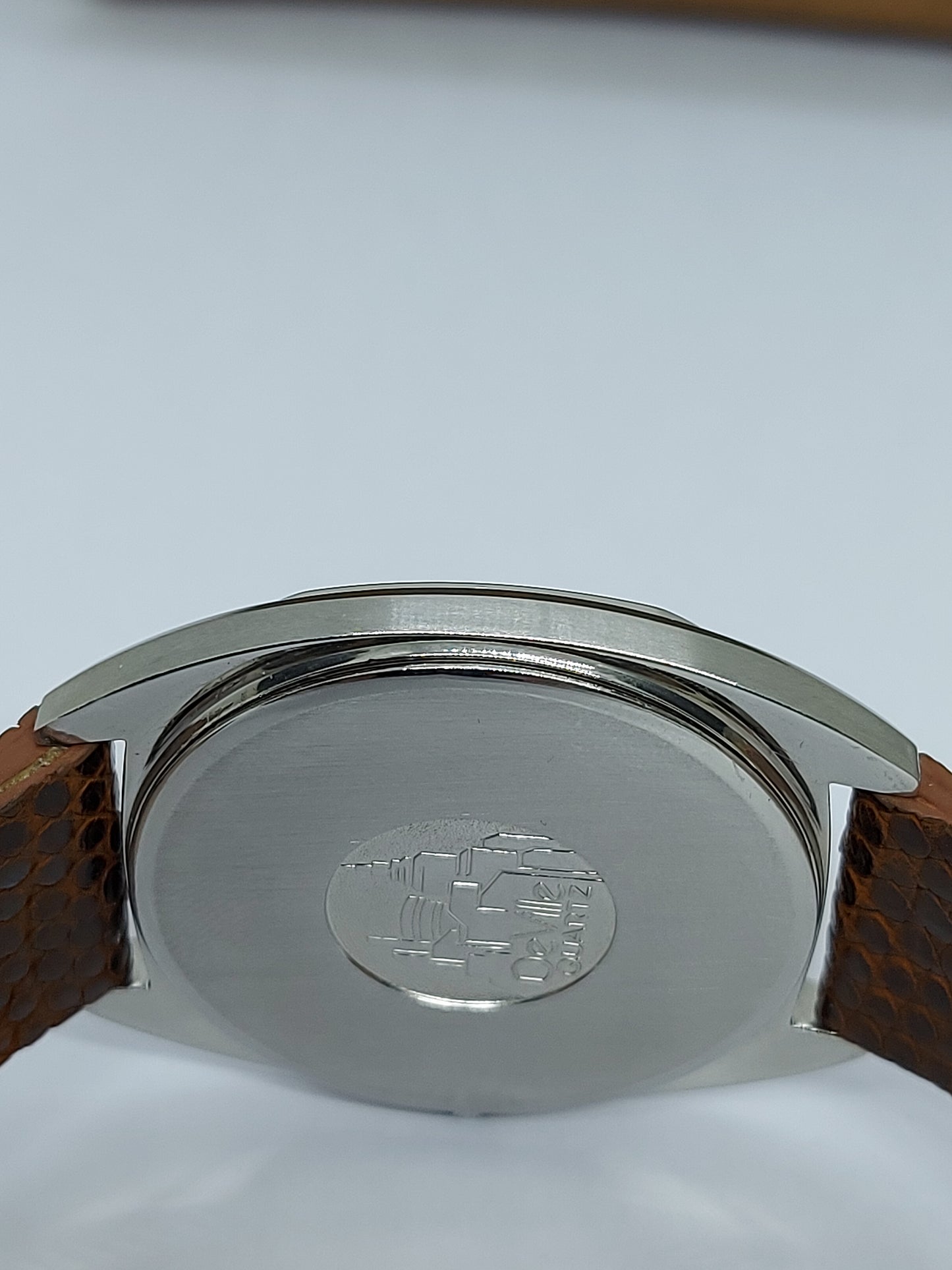 Vintage 1980 Omega De Ville Quartz 1337 Omega 196.0144 Swiss Made Men's Watch