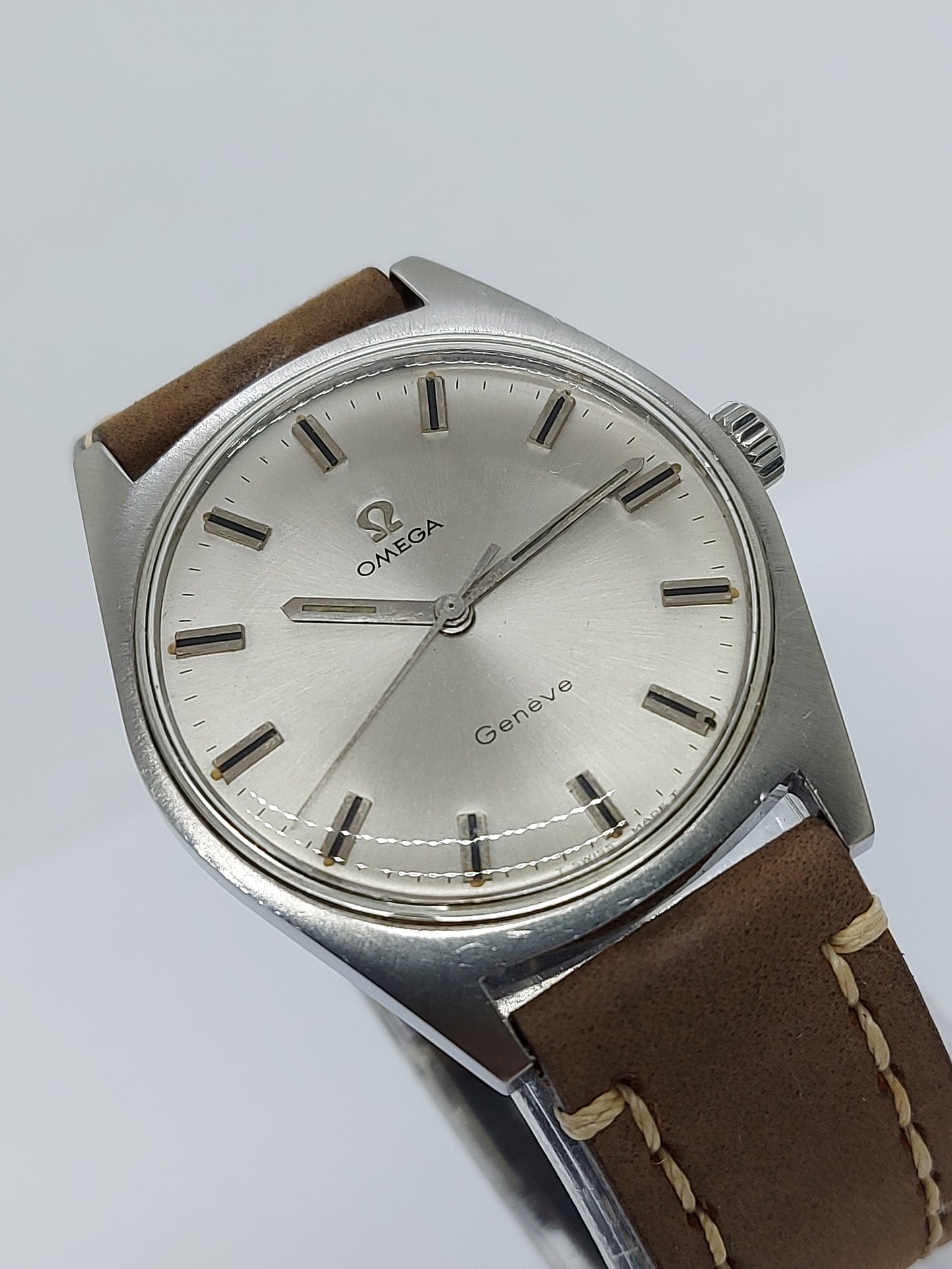 Vintage 1968 Omega Geneve Manual 601 Ref. 135.041 Men's Watch Swiss Made.