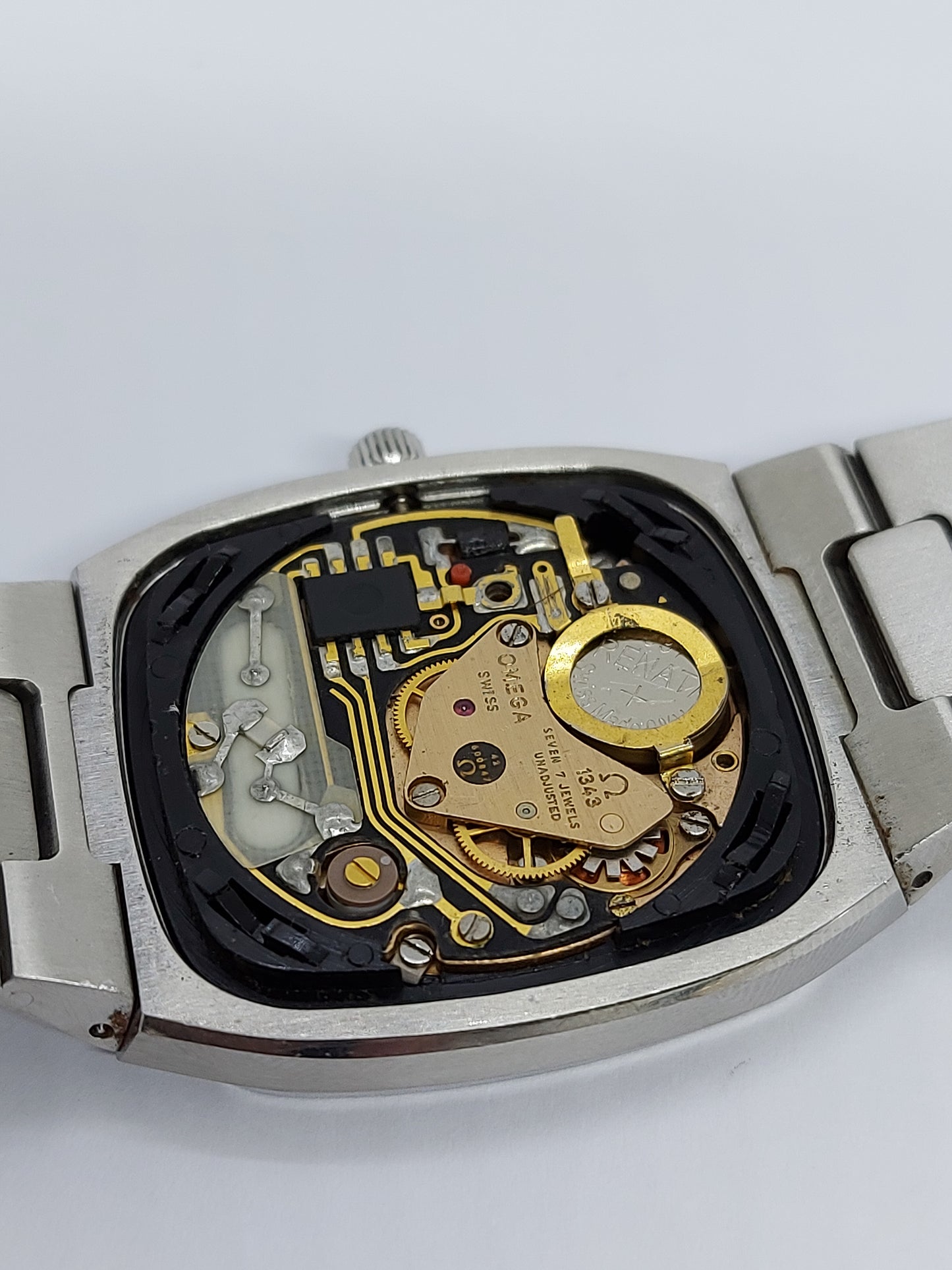 Vintage 1976 Omega Seamaster Quartz 1342 Ref. 196.0166 Men's Watch Swiss Made.