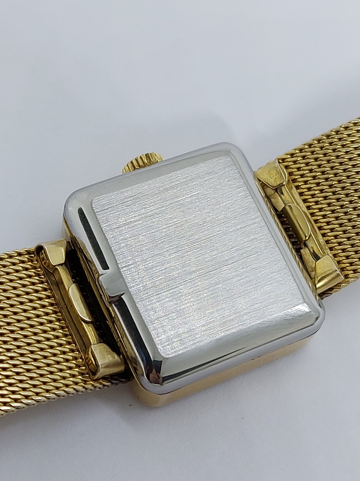 Vintage 1975 Omega De Ville Automatic 663 - 551.103 Unisex Watch Swiss Made.