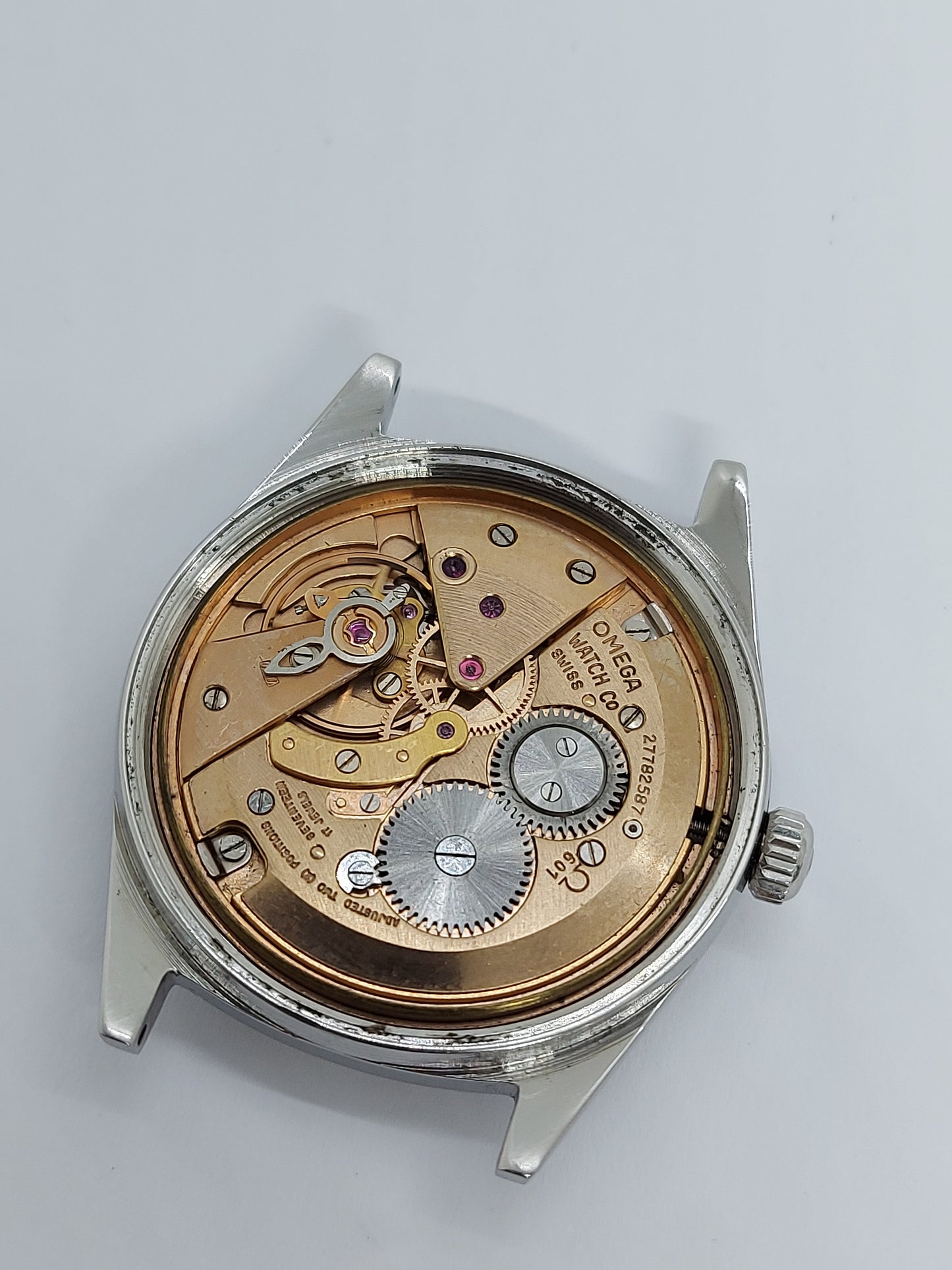 Vintage 1968 Omega Geneve Manual 601 Ref. 135.041 Men's Watch Swiss Made.