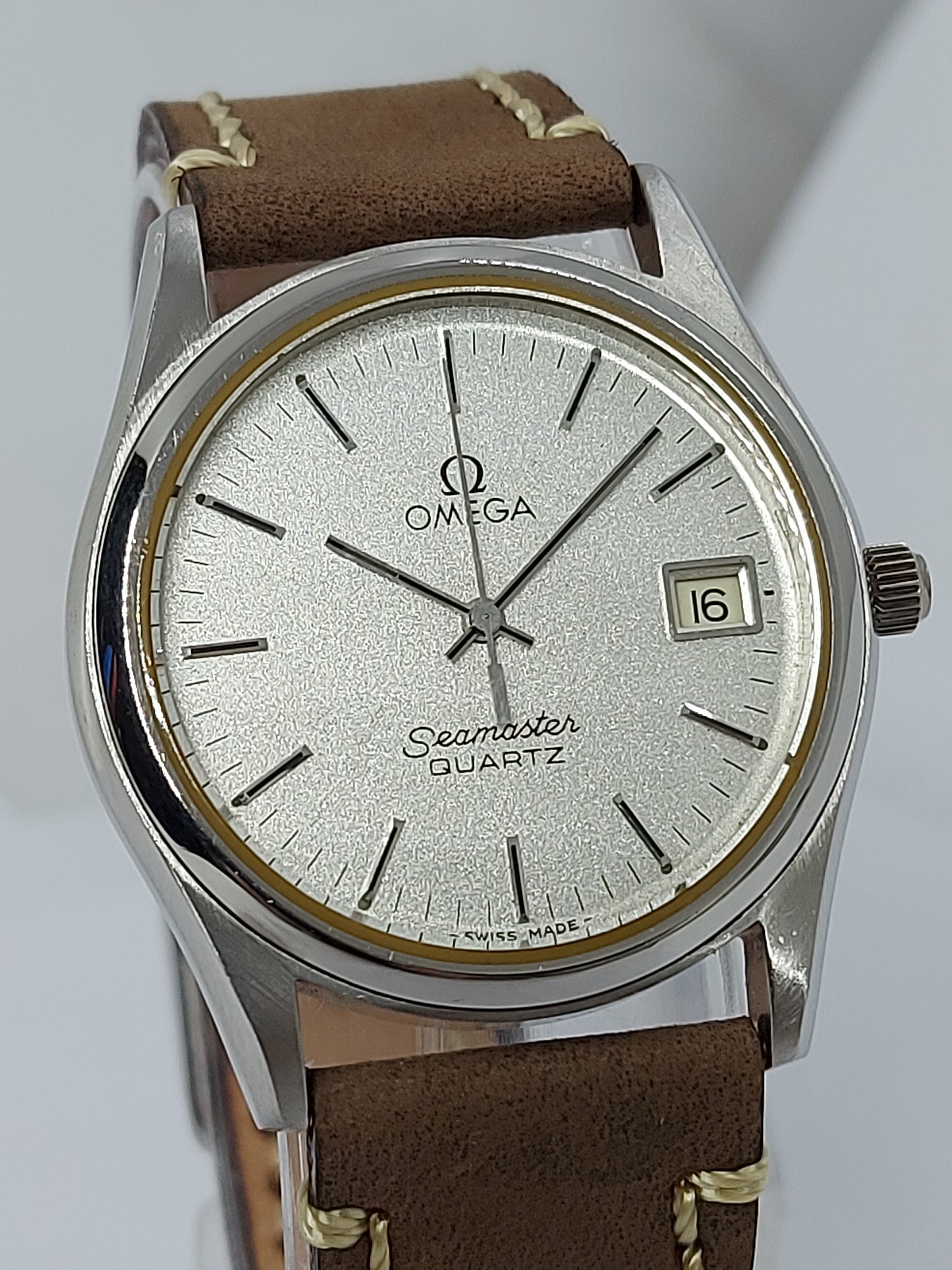 Vintage 1970 Omega Seamaster Quartz 1342 - 196.0190 Swiss Made Men's watch.