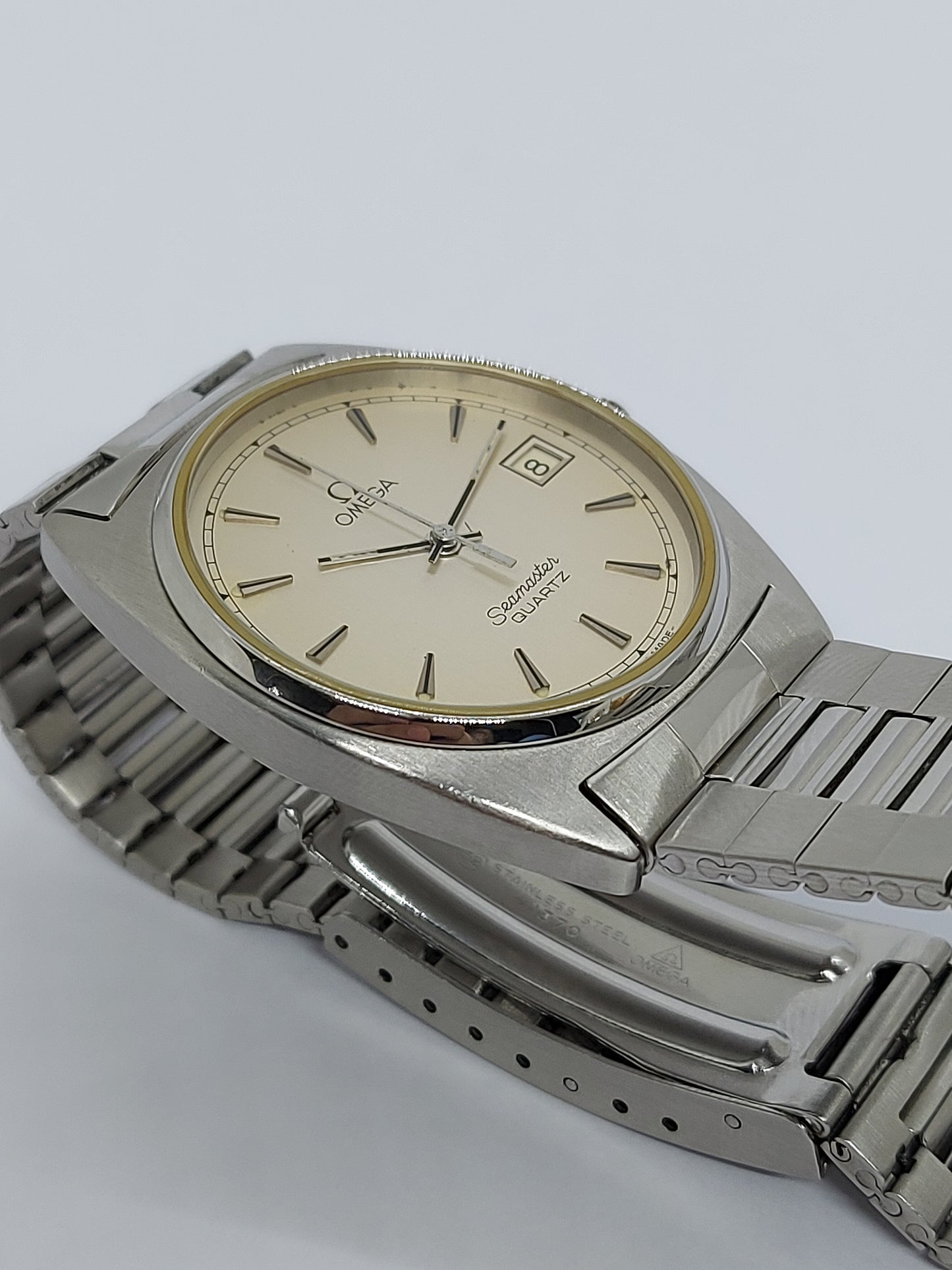 Vintage 1978 Omega Seamaster Quartz 1342 Ref 196.0186 Men's Watch Swiss Made.