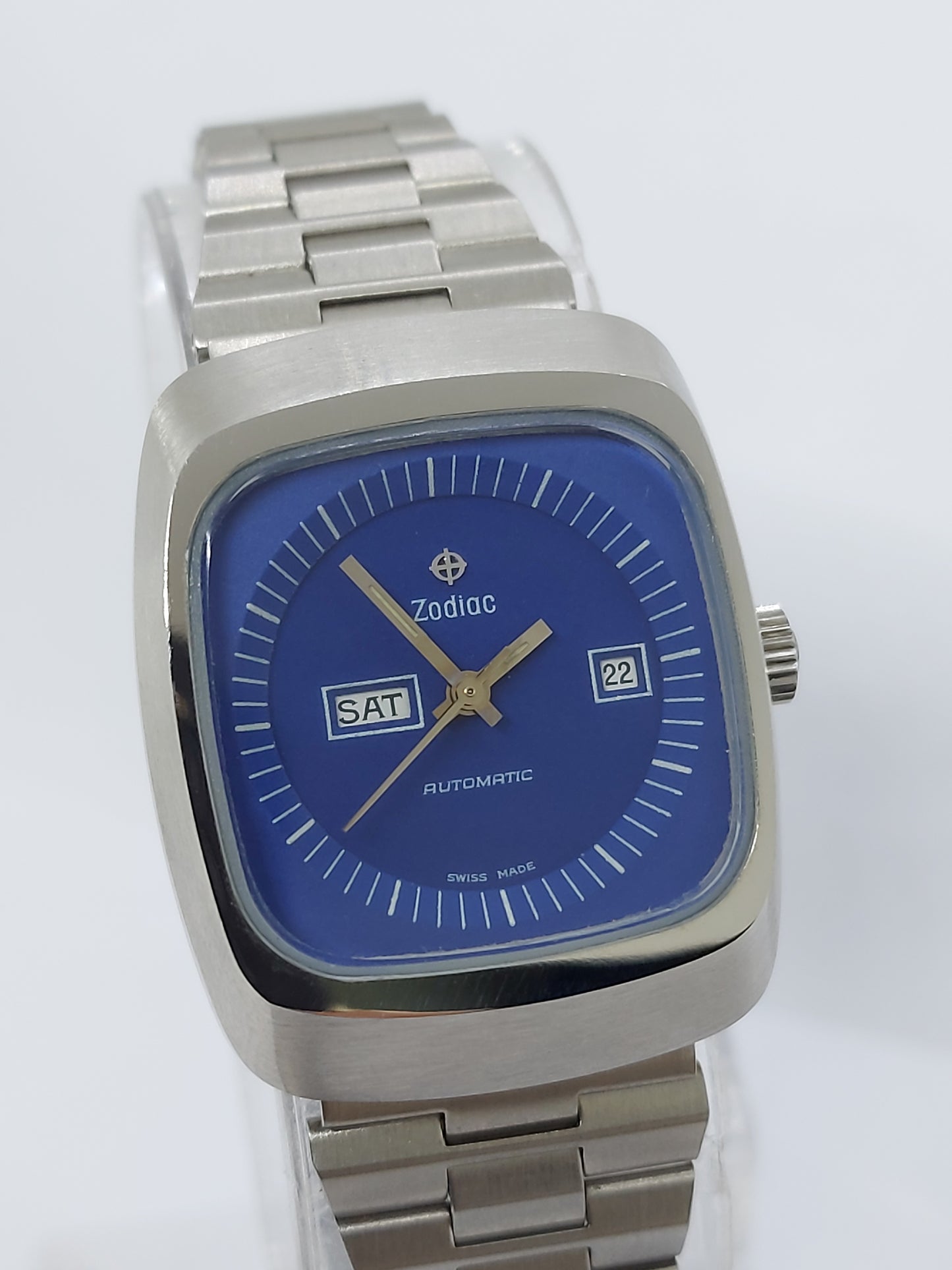 NOS 1970 Zodiac Automatic Day/Date 352.968 Women's Watch Swiss Made.