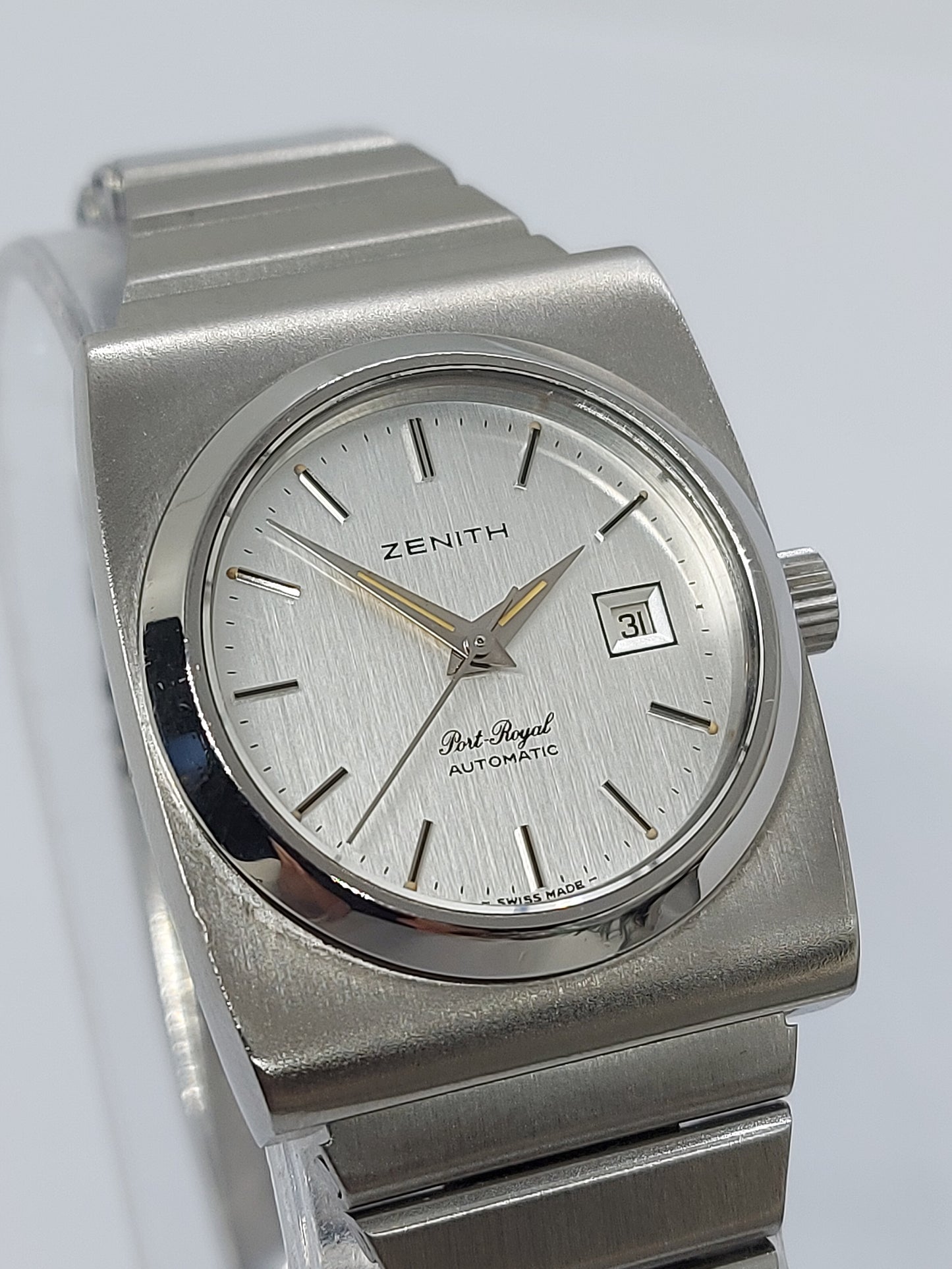 Vintage 1970 Zenith Port Royal Automatic 10600485 Unisex Watch Swiss.