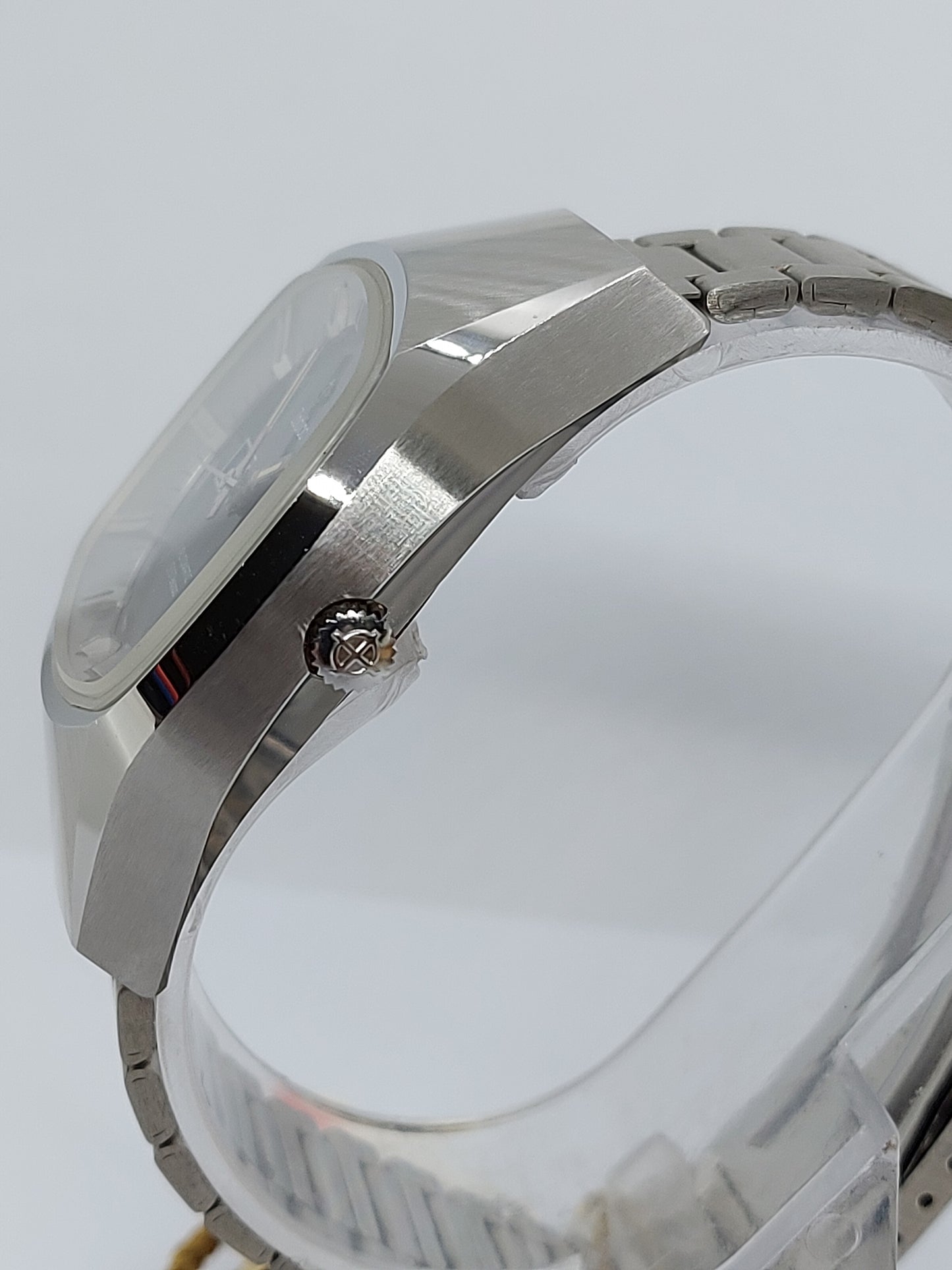 NOS Vintage 1970 Zodiac SST 36000 Automatic Men's Watch Swiss Made.