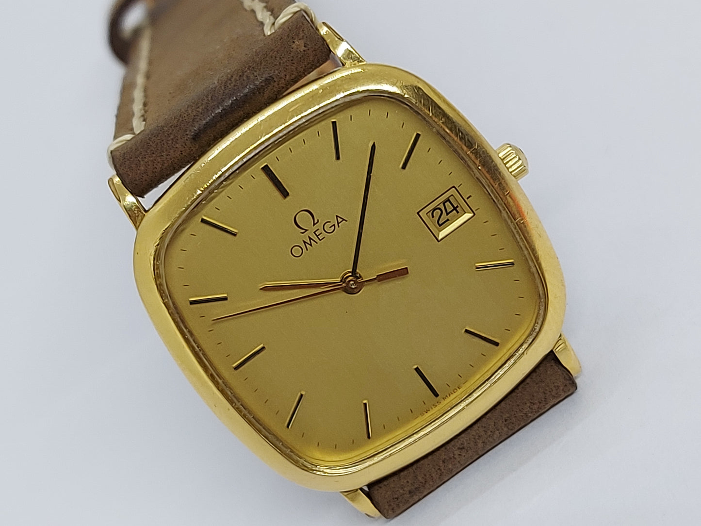 Vintage 1980 Omega De Ville Quartz 1430 Ref. 196.0317.1 Men's Watch Swiss Made
