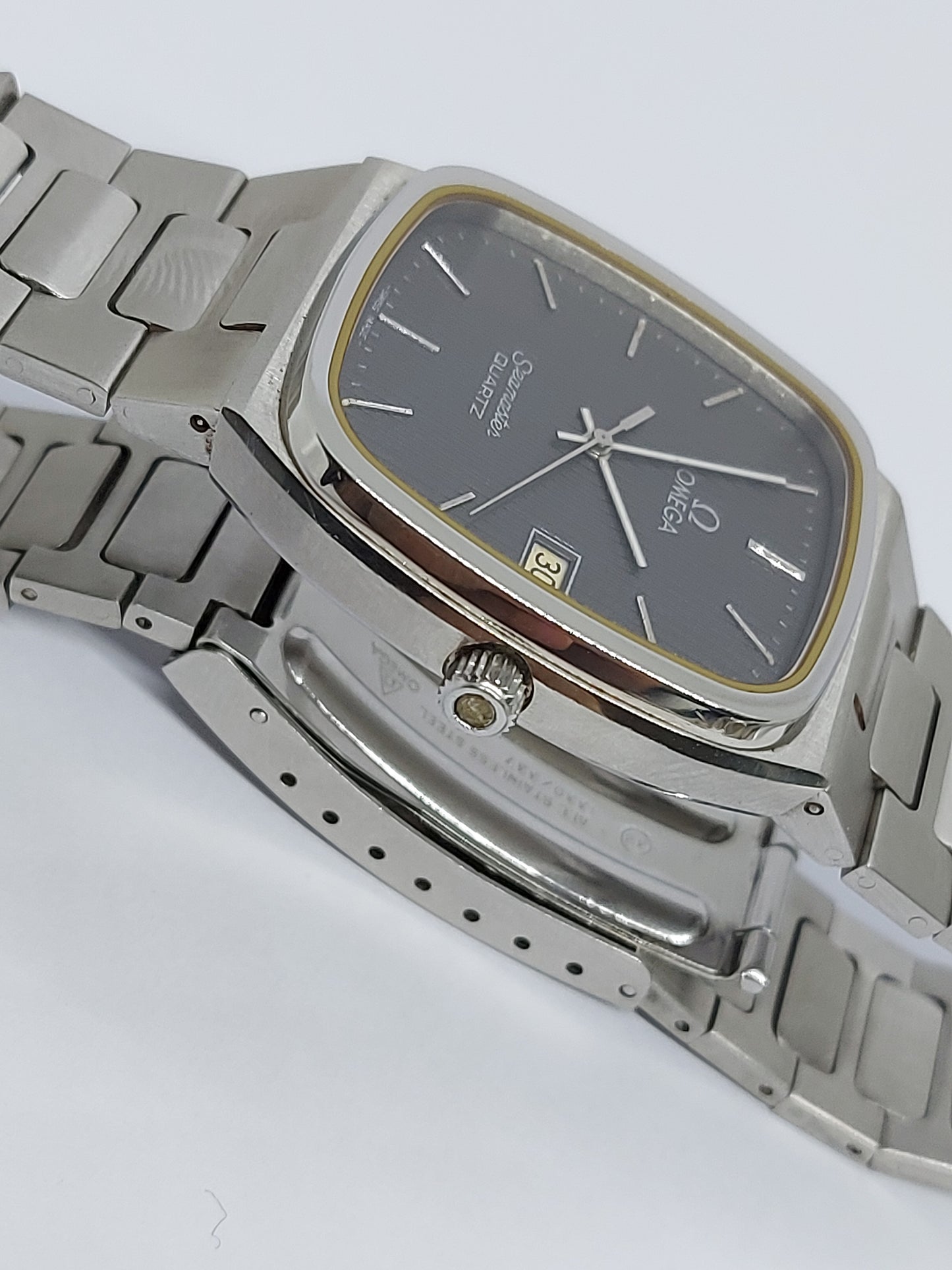 Vintage 1976 Omega Seamaster Quartz 1342 Ref. 196.0166 Men's Watch Swiss Made.