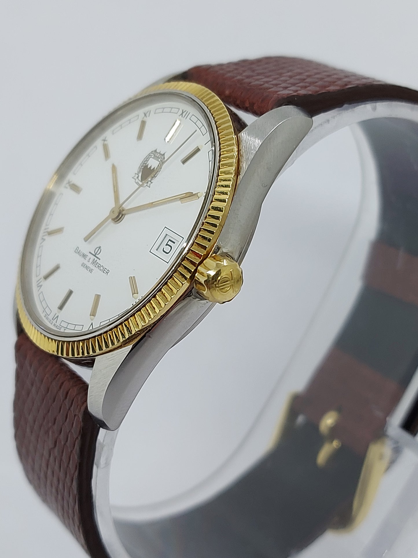 Vintage 1990 Baume & Mercier Bahrain Defence Force (Ref. 4195) Men’s Watch.